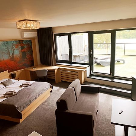 Hotel Kras Едовнице Экстерьер фото
