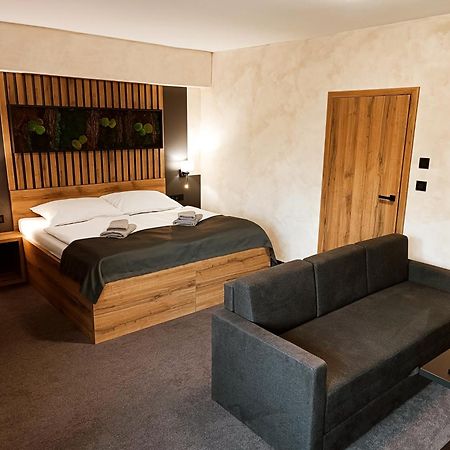 Hotel Kras Едовнице Экстерьер фото