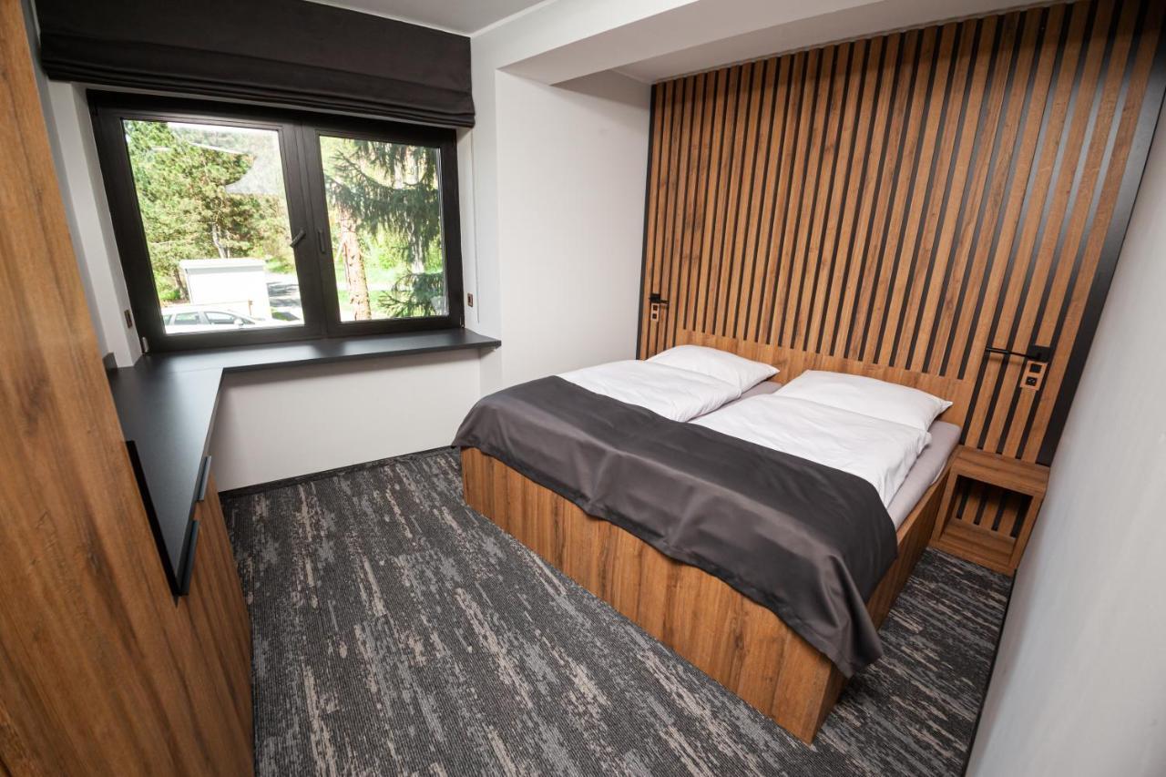 Hotel Kras Едовнице Экстерьер фото