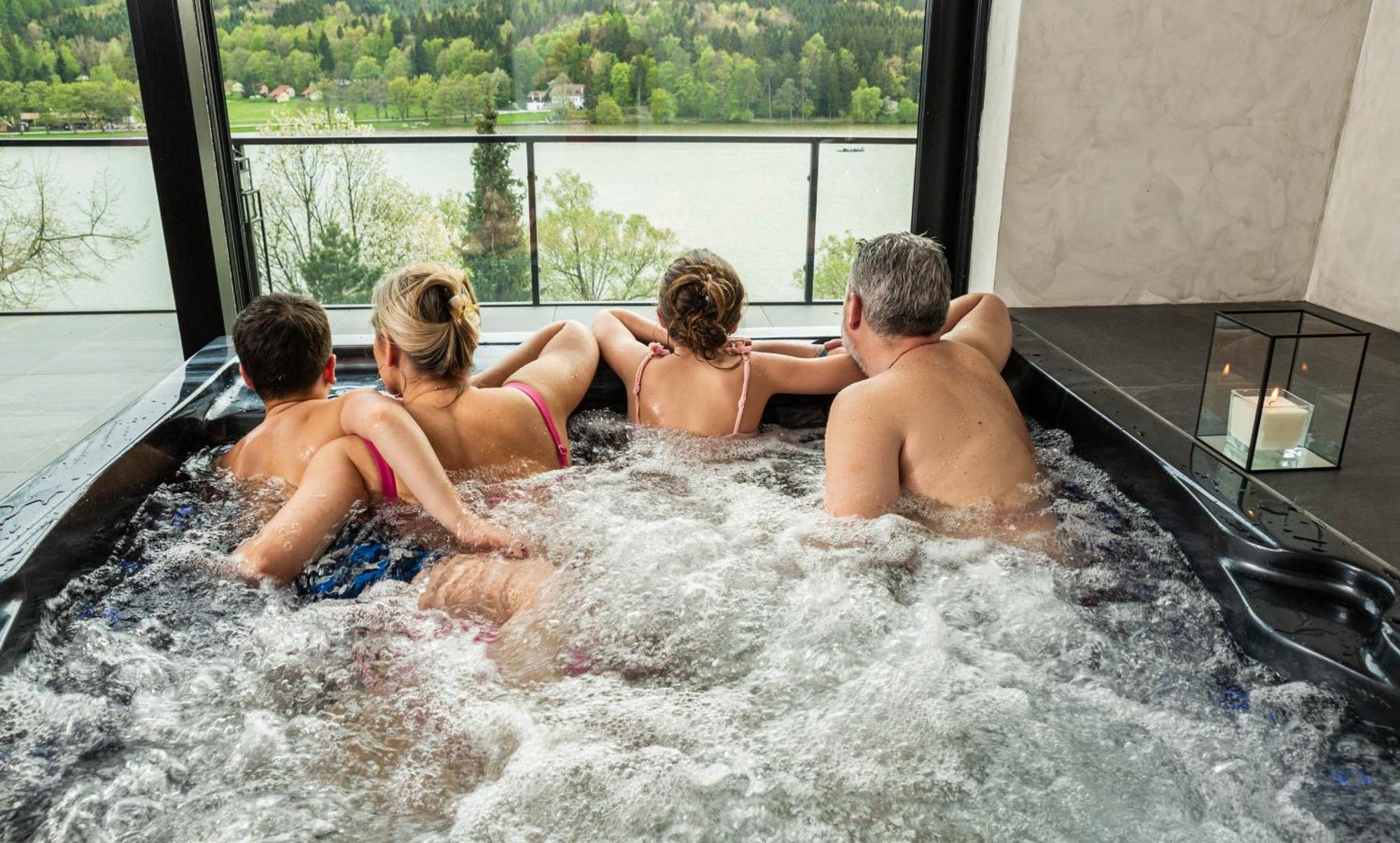 Hotel Kras Едовнице Экстерьер фото